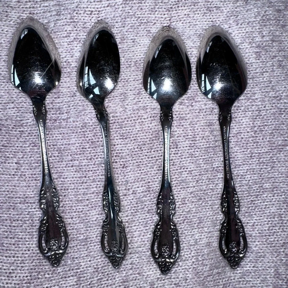 Oneida Community Brahms Set 4 Fruit/Orange Spoons Stainless Discontinued Pattern